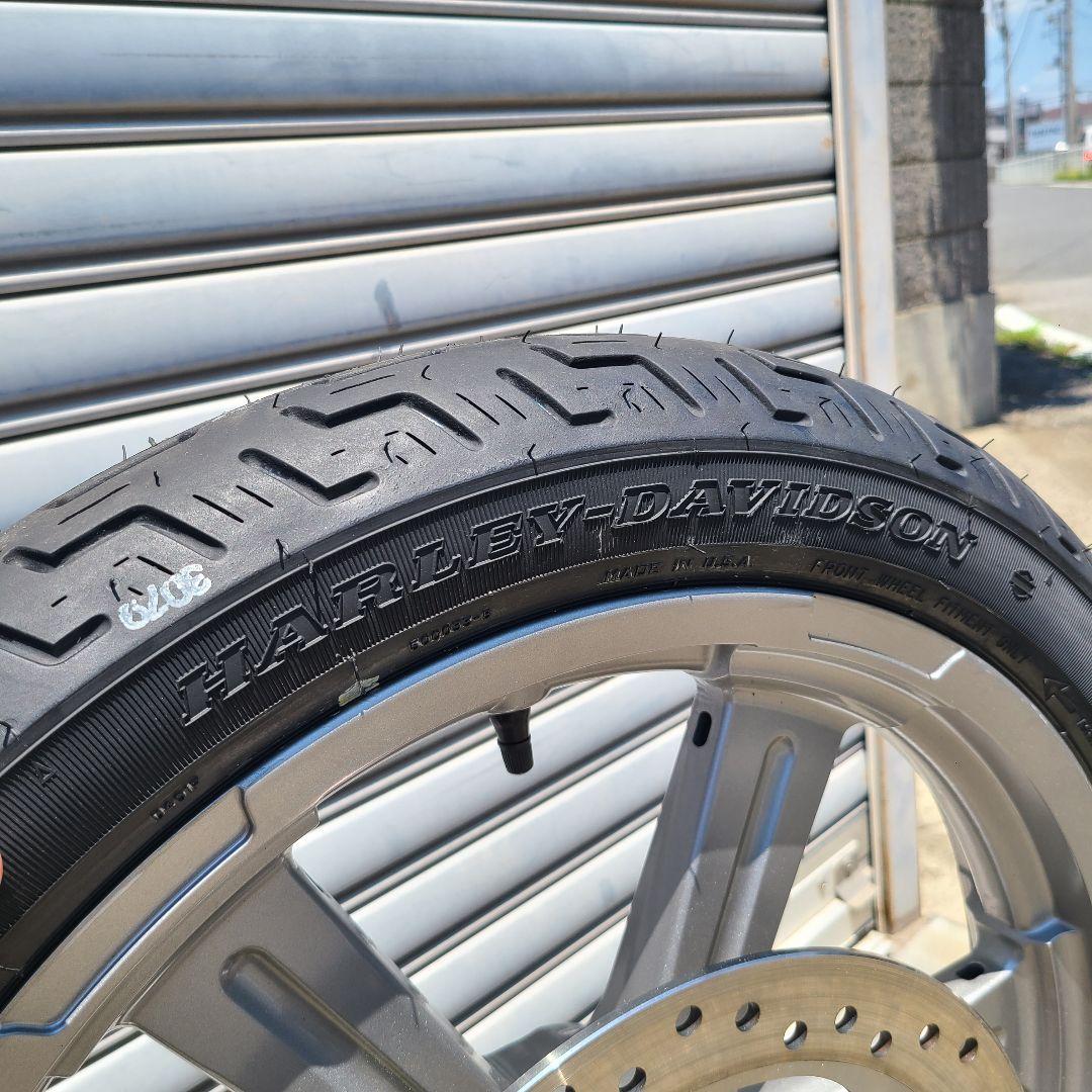 FXST　ソフテイルスタンダード　純正タイヤホイールセット