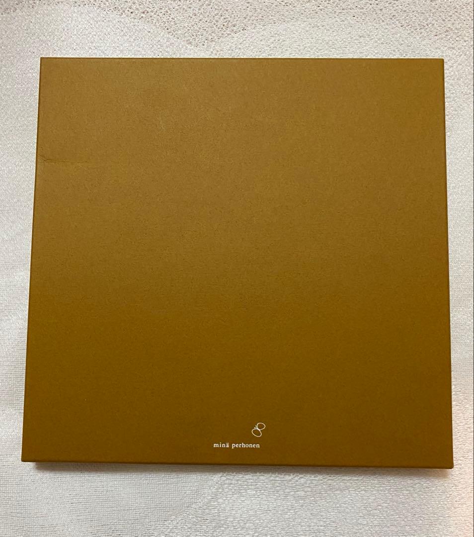 新品未使用★ミナペルホネン　タンバリン　トレイ　brown 白樺＊菱形　レア希少