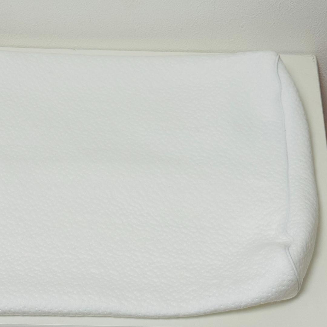 【中古品】ヒツジのいらない枕 至極　枕カバー付き