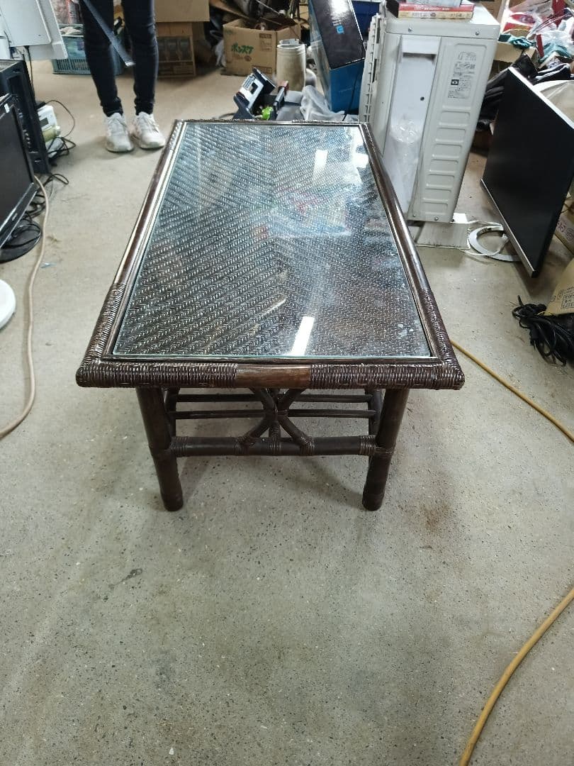 サイドテーブル　ラタン　籐　編み込みデザイン