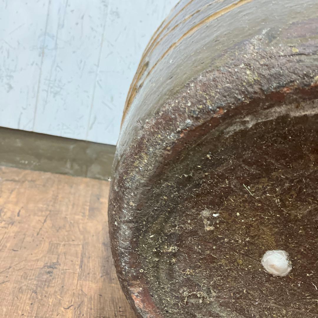 C-壁 昭和レトロ 龍模様 火鉢 陶器製 アンティーク 壺 甕 龍彫り 古民家