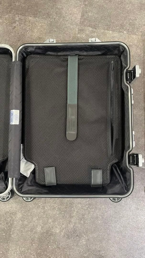 【希少】RIMOWA×Lufthansa Private Jet 機内持込