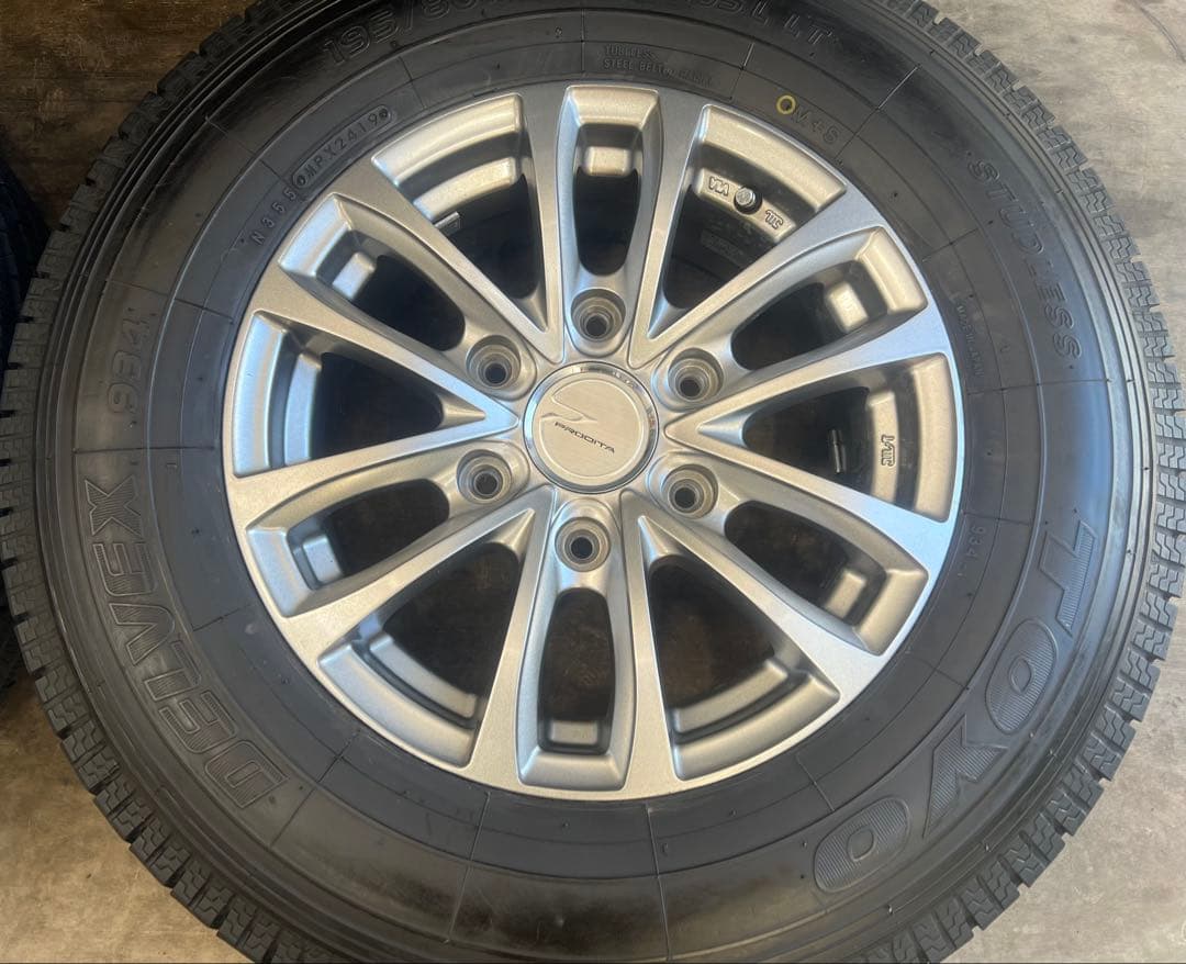 kanch専用　送料込み195/80R15 ハイエース アルミホイール冬タイヤ