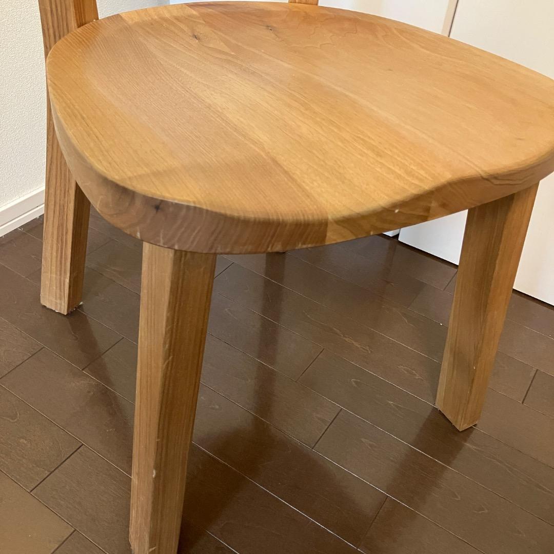 Akiチェア　国産　主材：天然杢くるみ材塗装