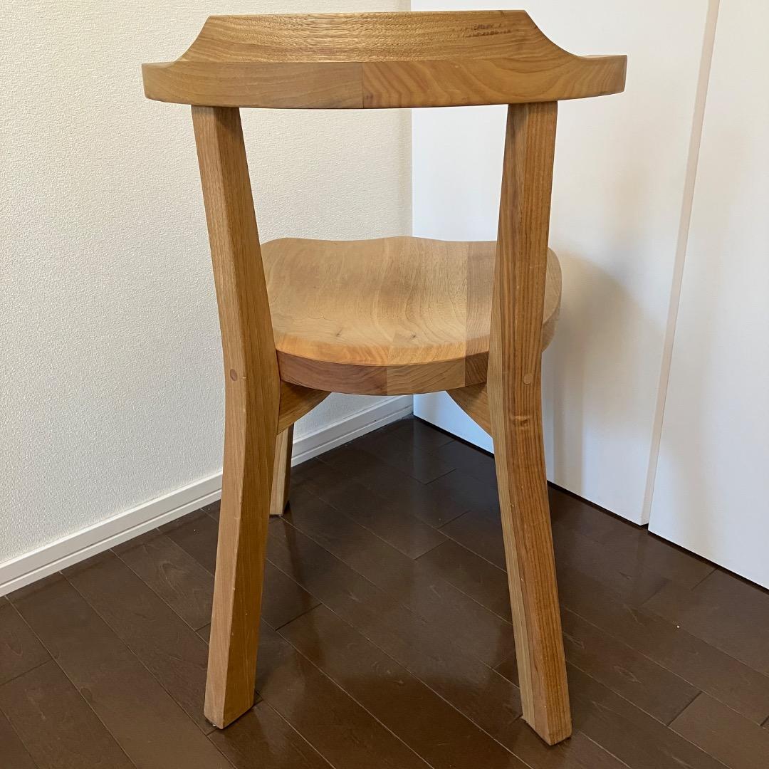 Akiチェア　国産　主材：天然杢くるみ材塗装