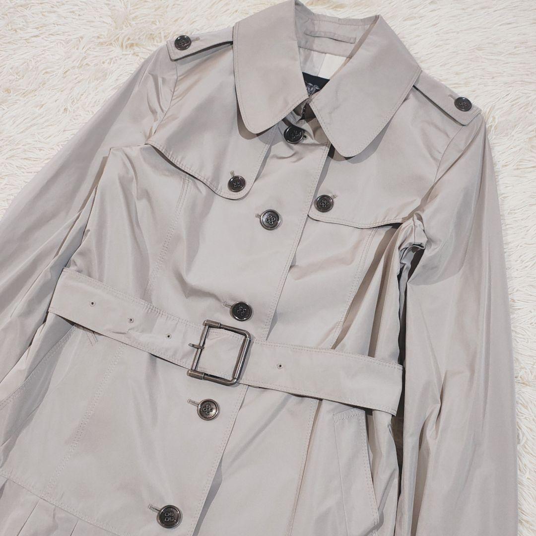 タグ付き バーバリーロンドン 裾フレア プリーツ トレンチコート 裏地チェック