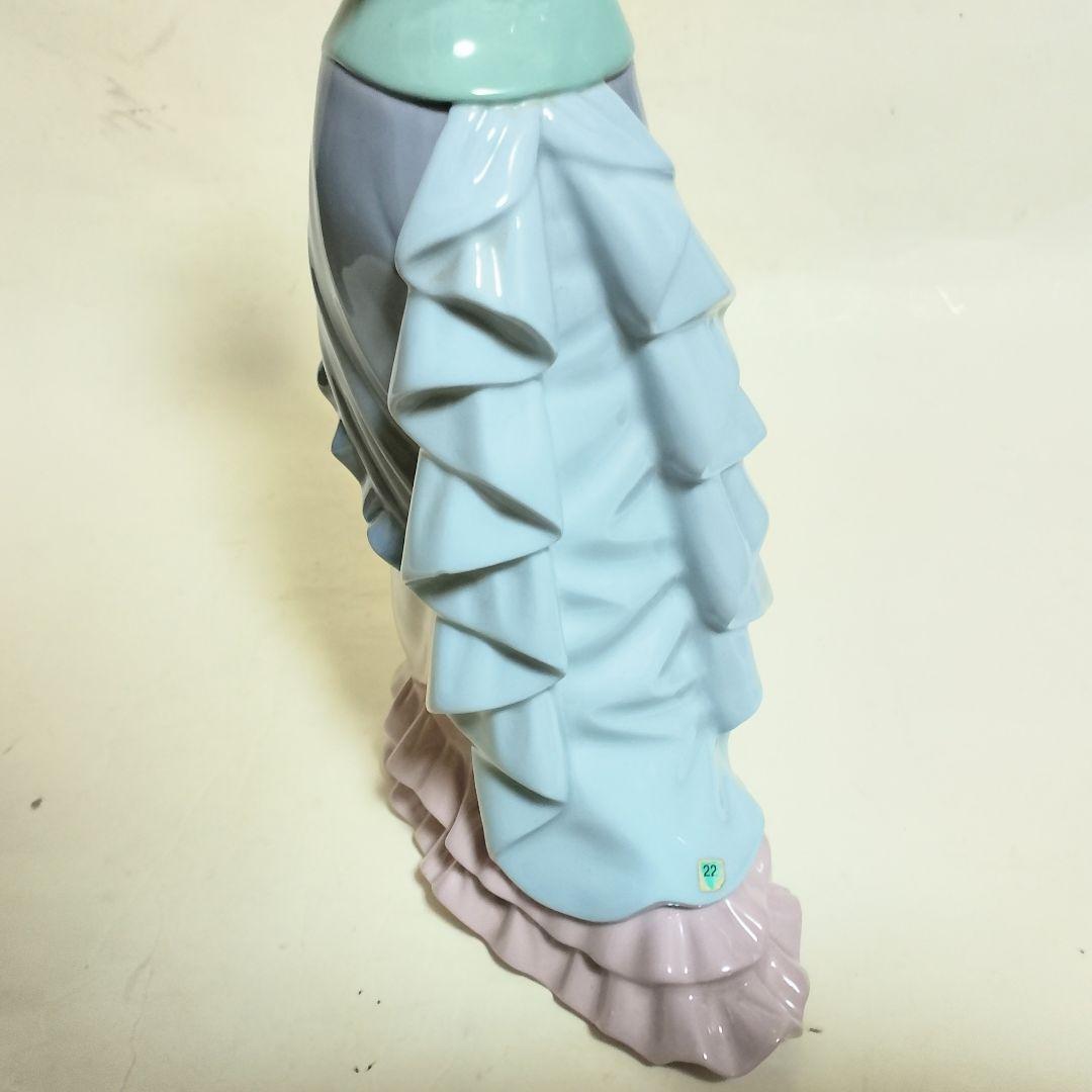 美品　LLADRO　「読書する貴婦人」