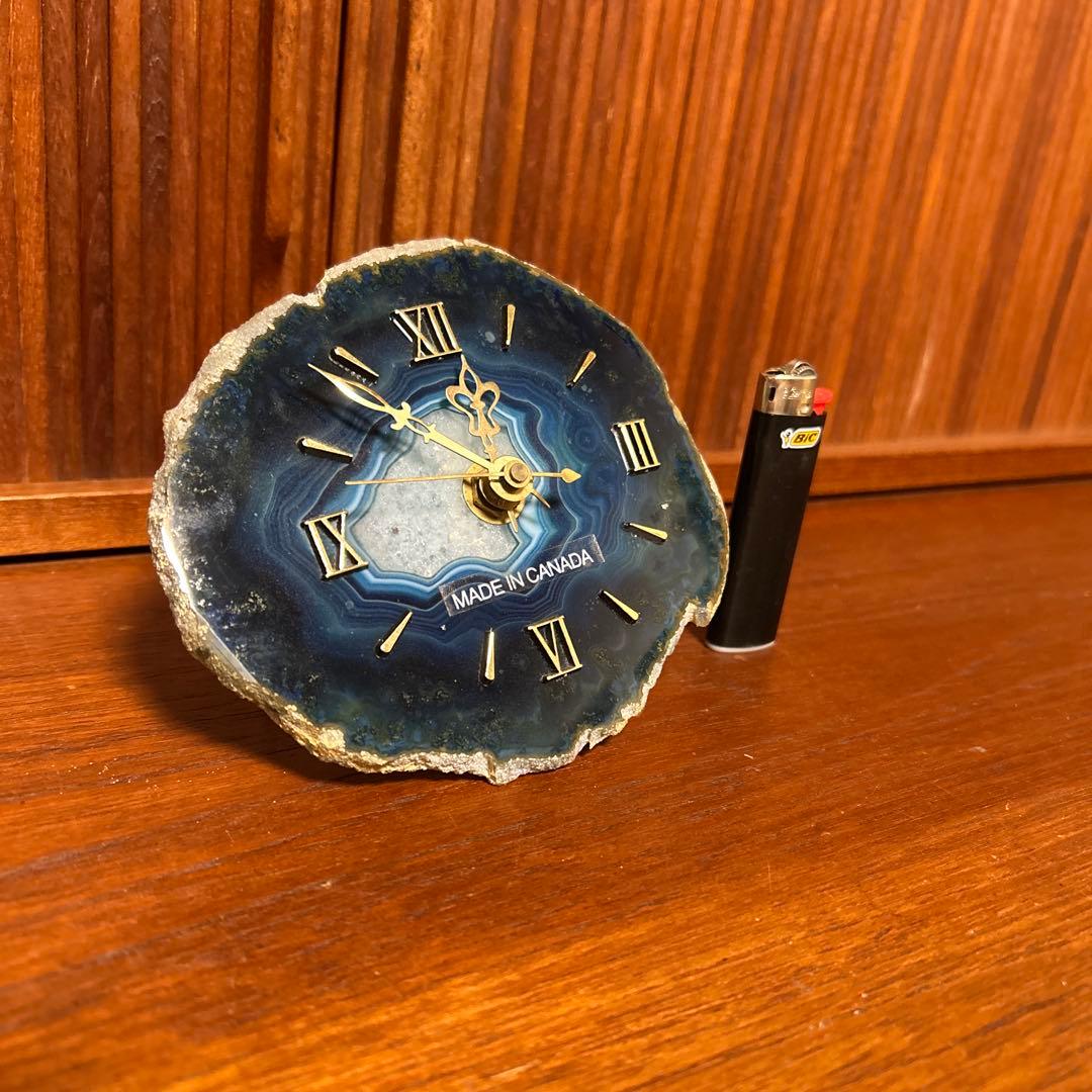 カナダ製 青メノウ 瑪瑙 アゲート 置時計 原石 鑑賞用 天然石 鉱物 オブジェ
