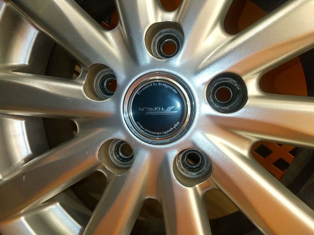 引取限定 195/65R15 スタッドレスタイヤ&ホイール４本