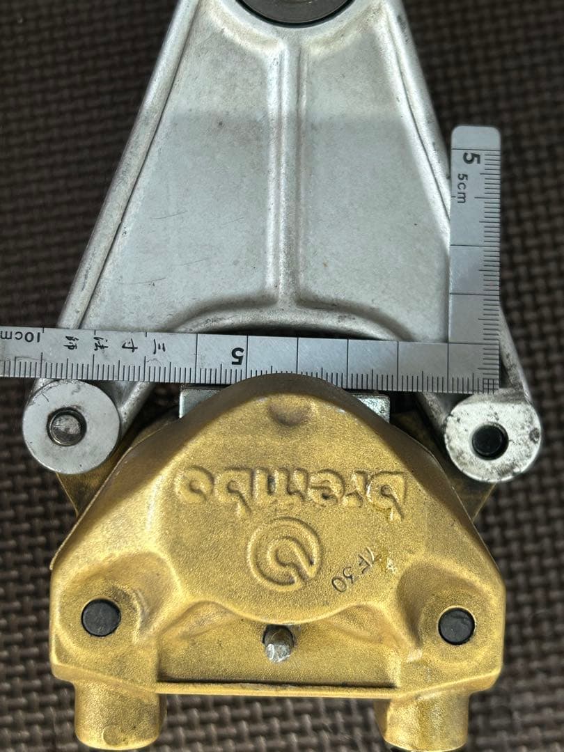 Brembo ブレーキキャリパー 3個セット ゴールド