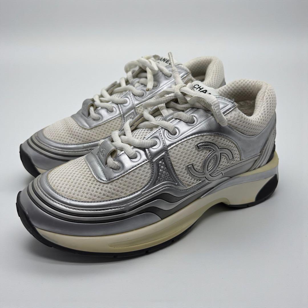 美品 CHANEL シャネル スニーカー シルバー 37