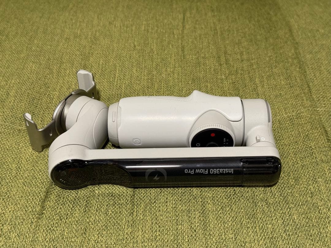 Insta360 flow pro スマホ用ジンバル・自撮り棒