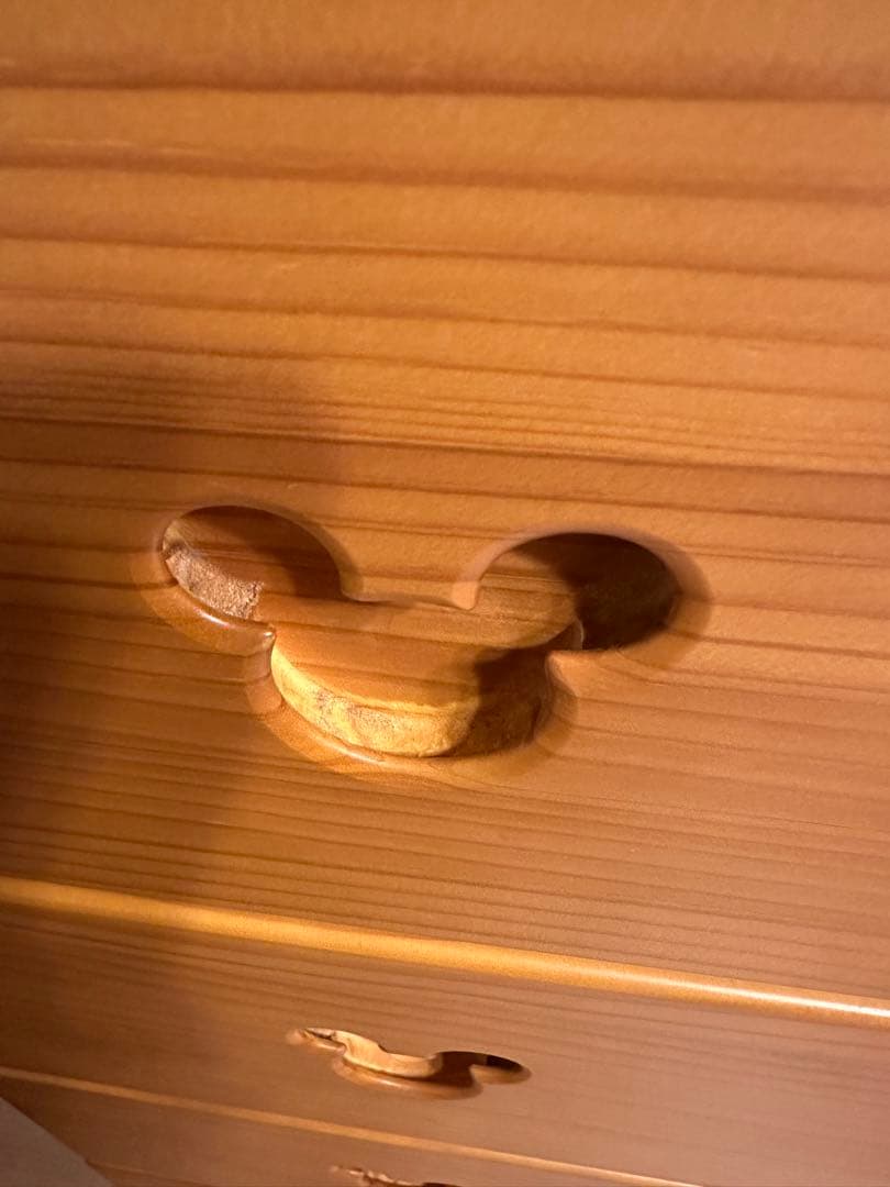 送料込　MADE IN JAPAN 天然杢　モダンミッキー　6段タンス　チェスト