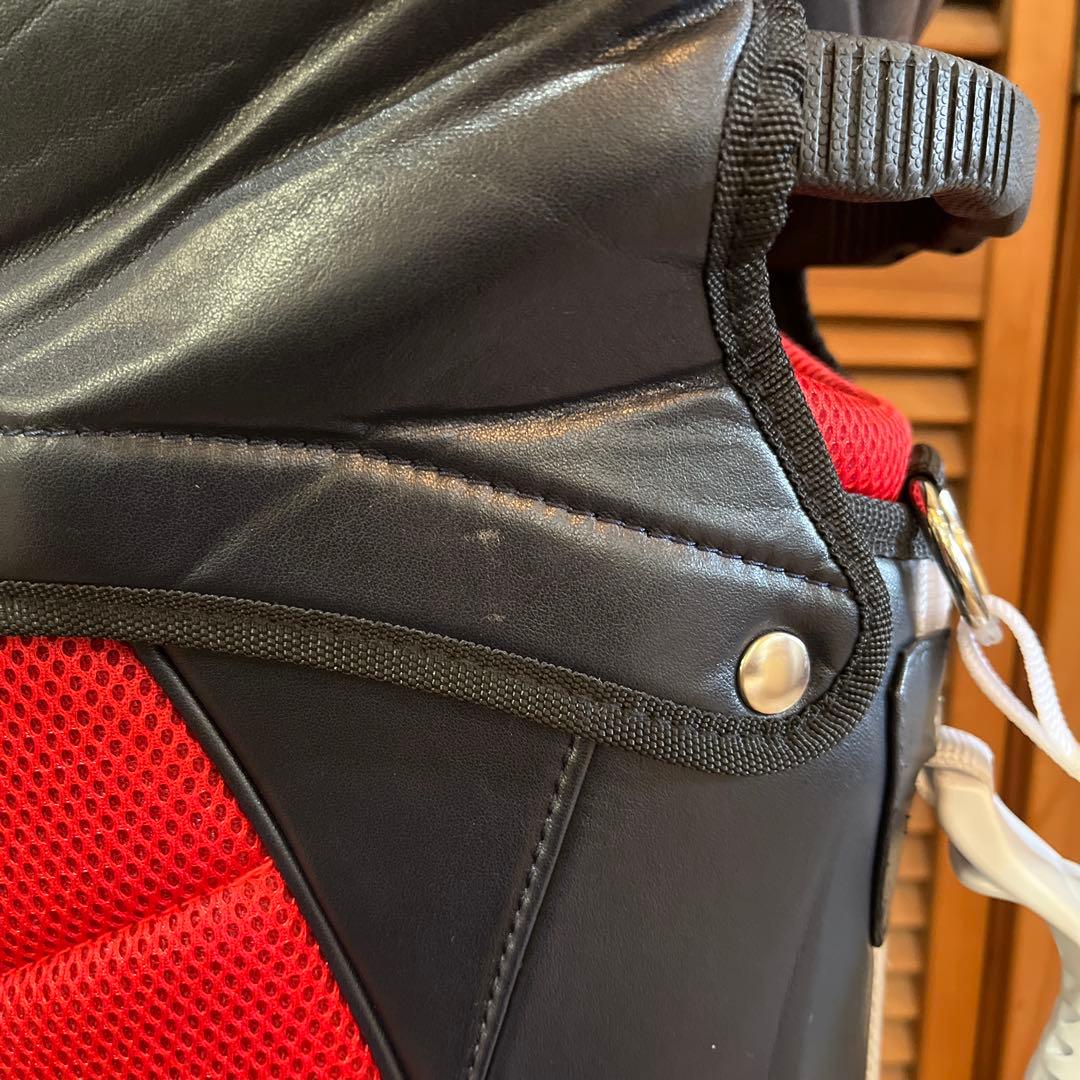 パーリーゲイツ　ゴルフキャディバッグ。