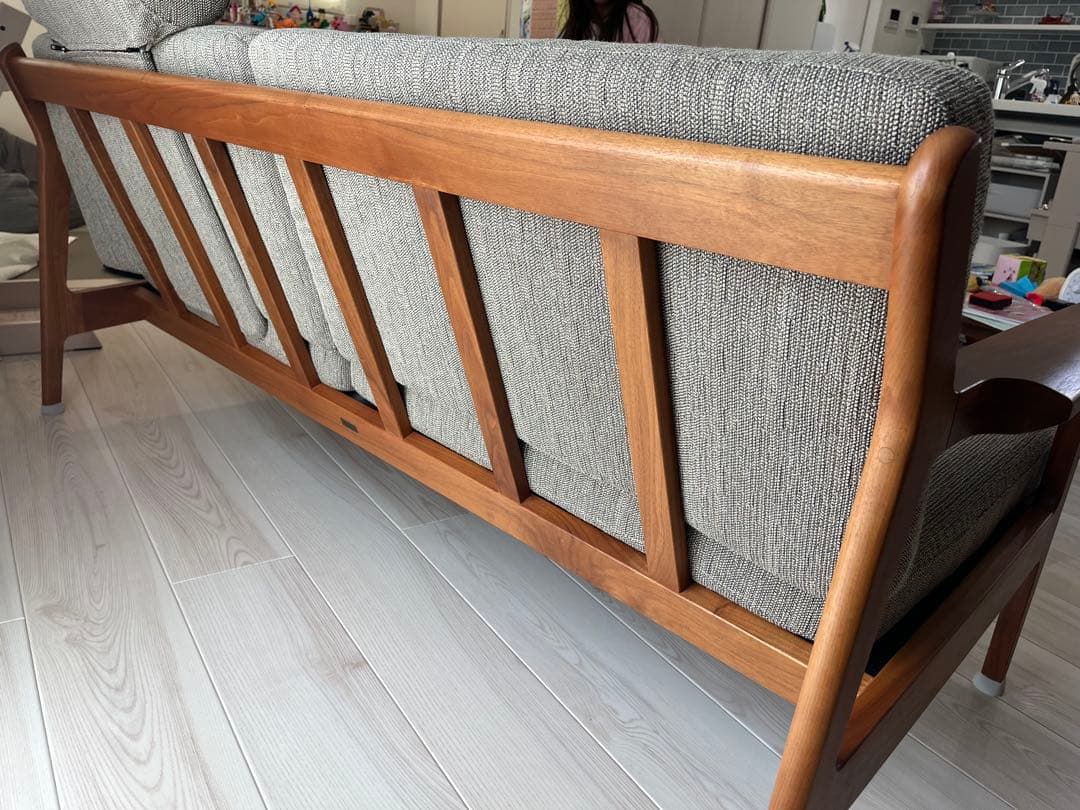 【送料込み】ミヤモト家具　ソファー（3人掛け用）