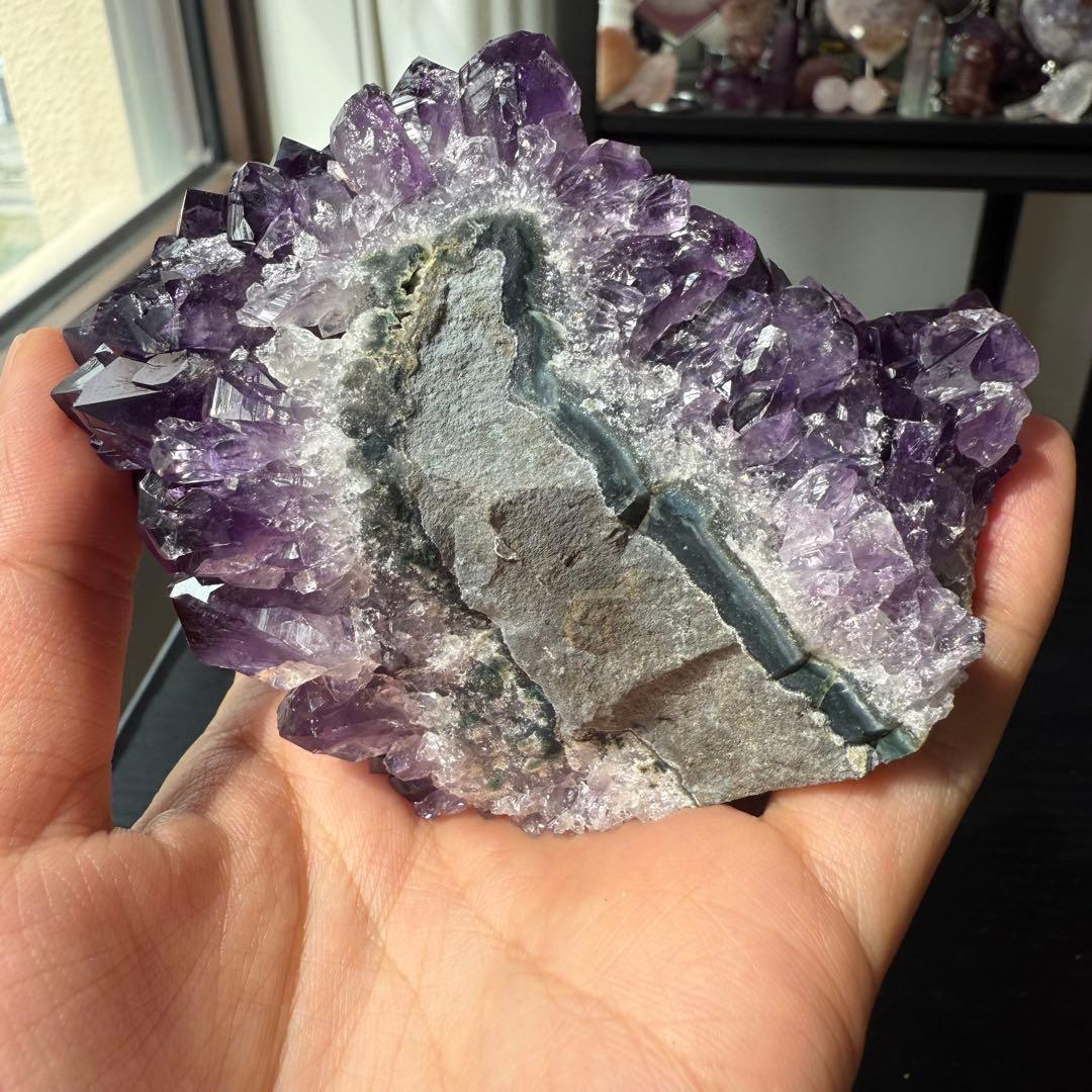 天然石アメジストの原石　置物NO.090713