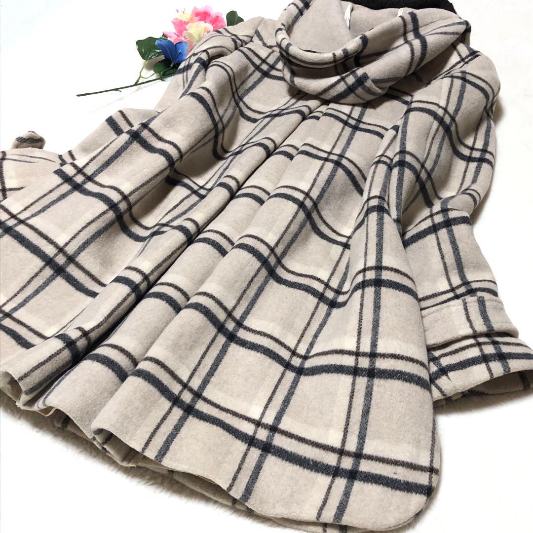 未使用級　マックス&コー　ダッフルコート　チェック　トグル　レザー　アイボリー系