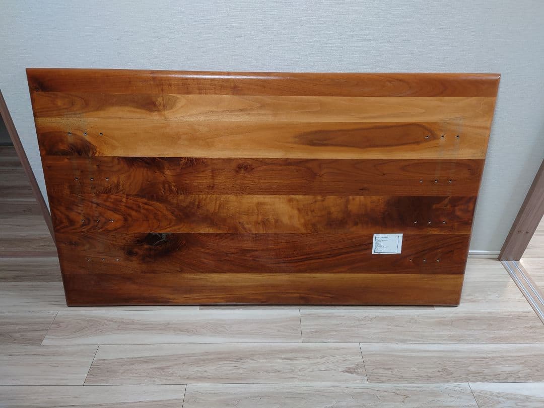 オーキタ家具　木製　ダイニングテーブ　ウォルナット　１枚板　ブラウン