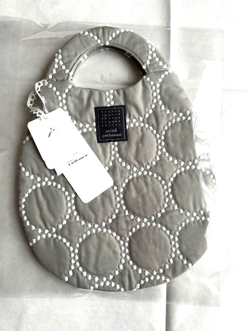 ミナペルホネン uzura bag タンバリン　グレー　2026.2月購入