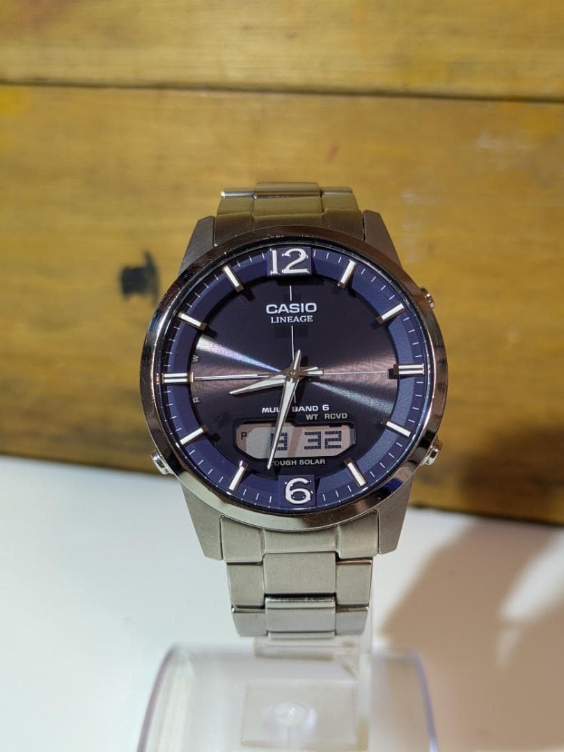 カシオ　LCW-M170T LINEAGE　リニエージ　チタン　腕時計