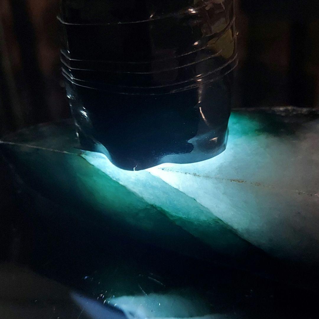 渋かっこいい模様に迫力の大きさの JADEITE 本翡翠 原石 2面磨き453