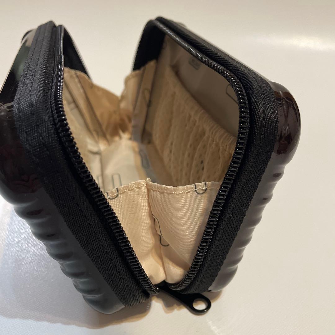 RIMOWA × Lufthansa ハードポーチ