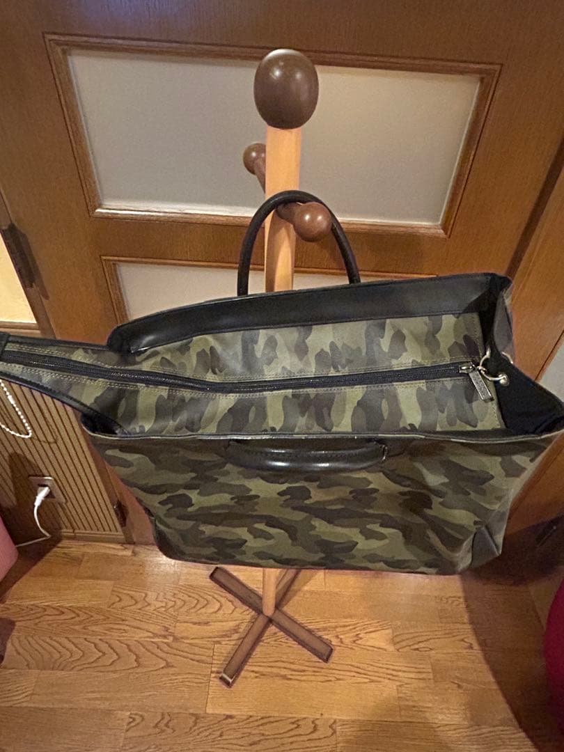 バーニーズニューヨークゴルフ　ボストンバッグ　ジュースケース