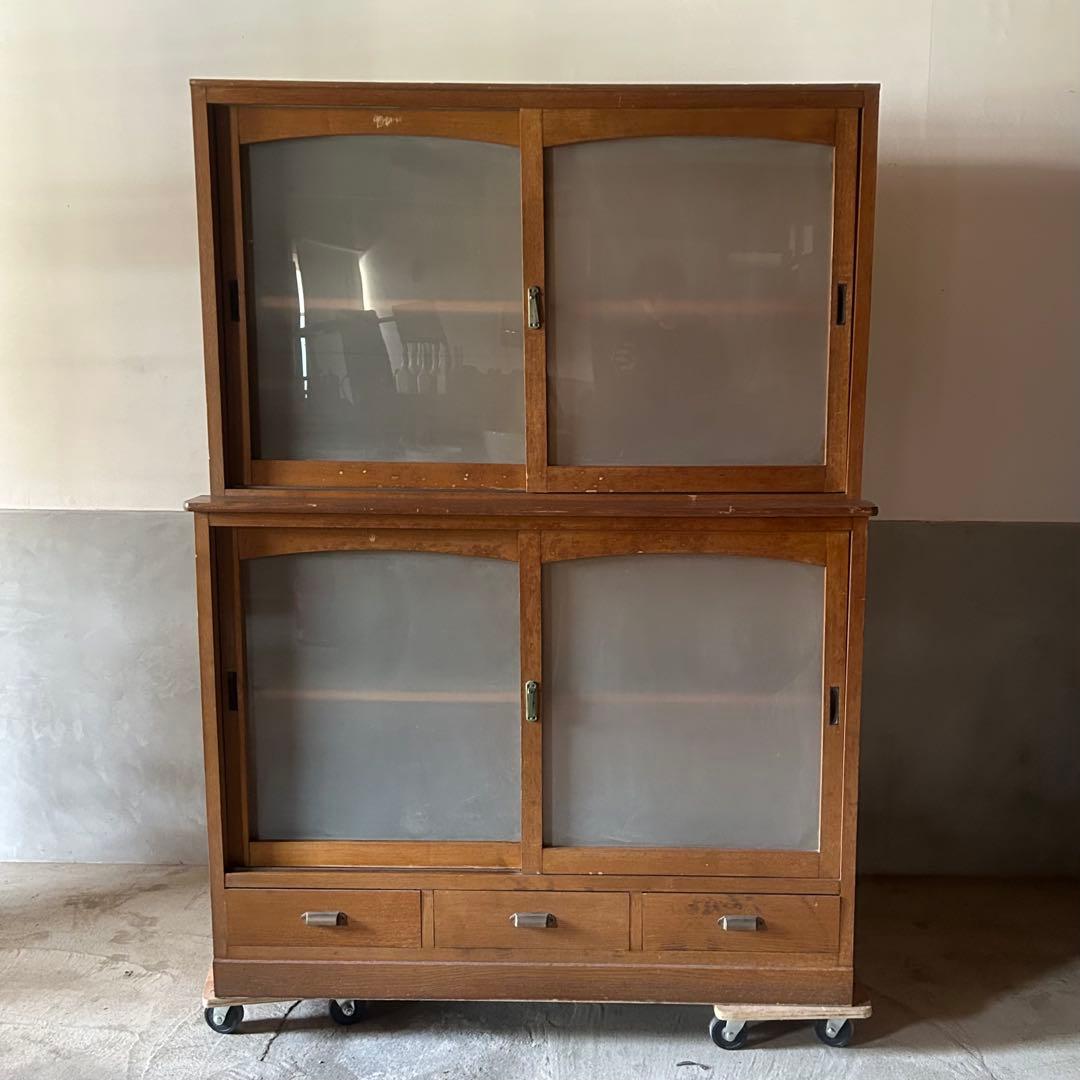 食器棚 本棚 箪笥 タンス 棚 収納 大正昭和 カフェ 古民家