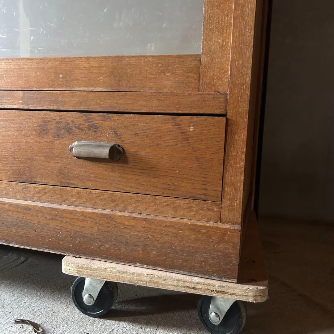 食器棚 本棚 箪笥 タンス 棚 収納 大正昭和 カフェ 古民家