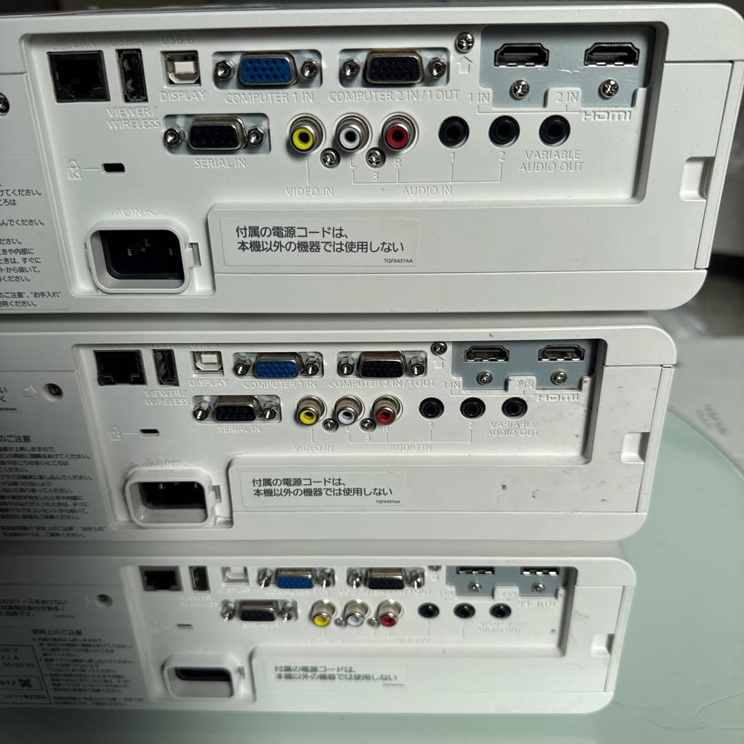 Panasonic PT-VX430 プロジェクター本体　3つセット