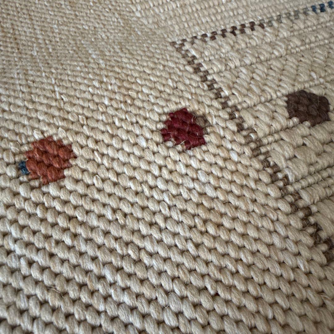 ベージュ ストライプ ドット ラグ