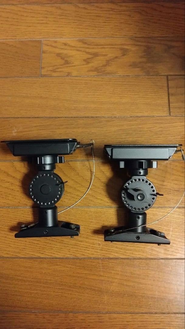 BOSE 100J スピーカー　木目調　ブラケットつき