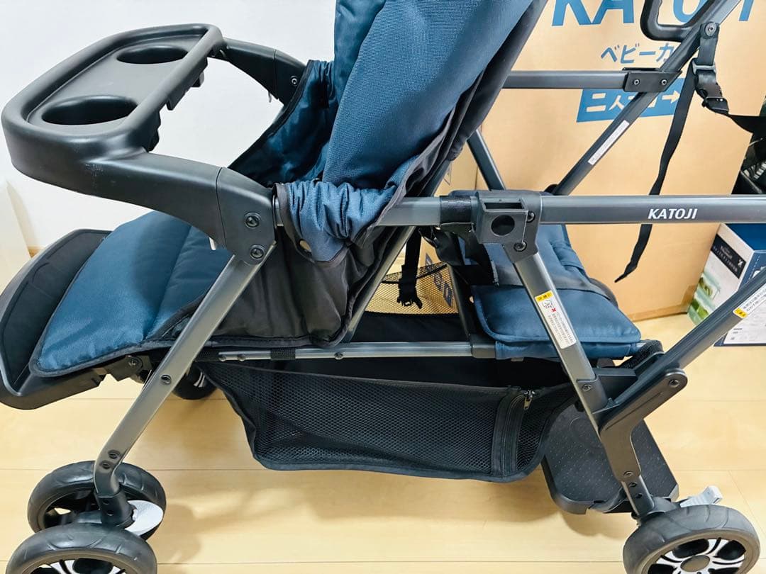 ベビーカー　二人乗り　カトージ　KATOJI