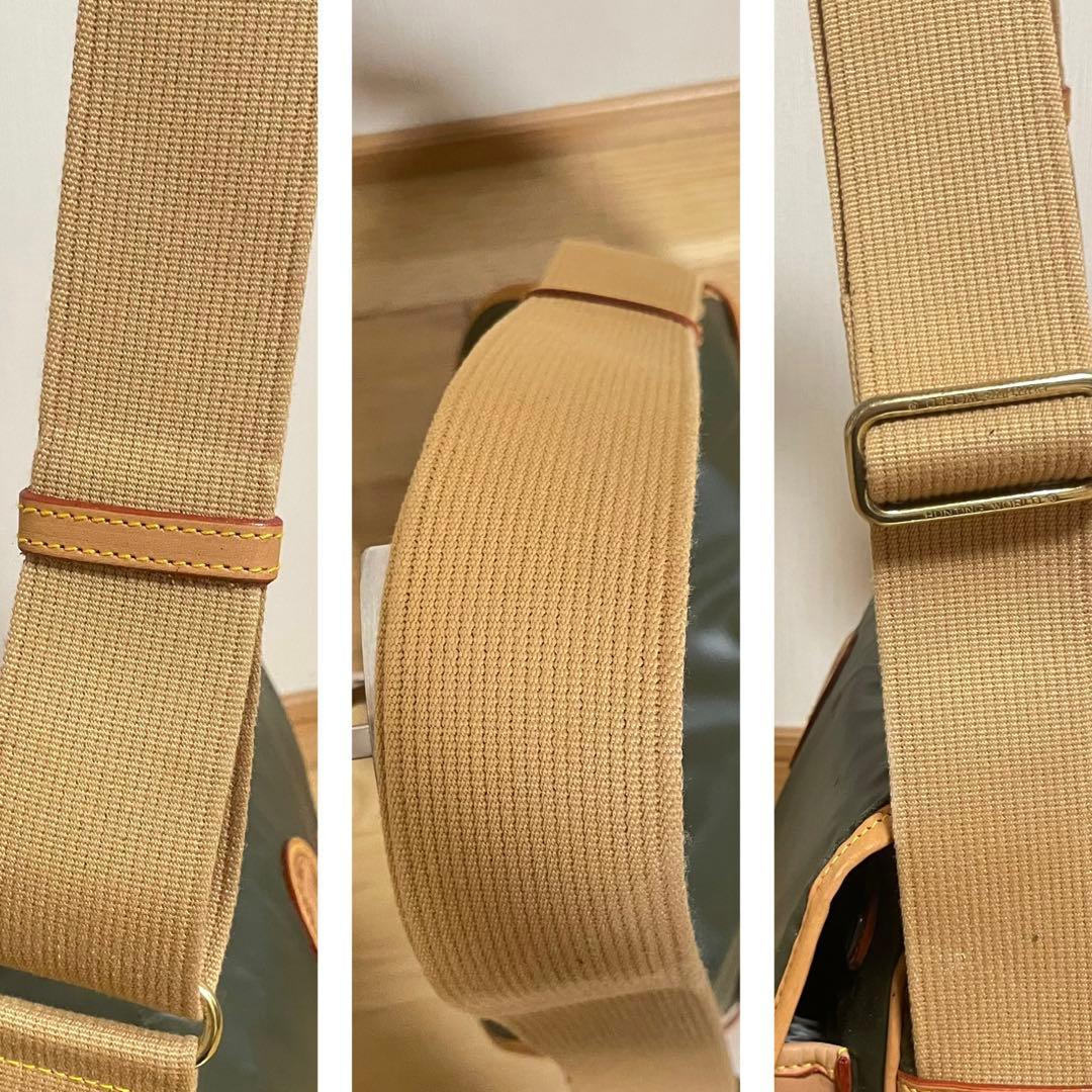 美品 ハンティングワールド メッセンジャーバッグ バチュークロス A4収納可能