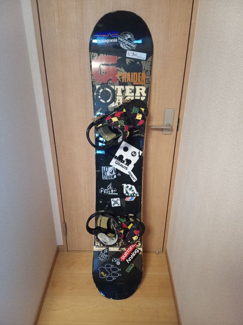 スノーボード　メンズ　3点セット　別料金でブーツ追加対応です