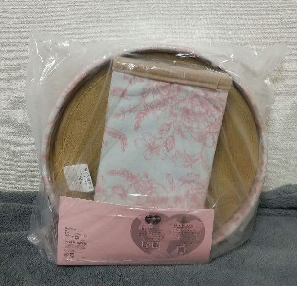 【新品未開封】しまむら 青木美沙子 ニナス 収納BOX & 紅茶ポーチ セット