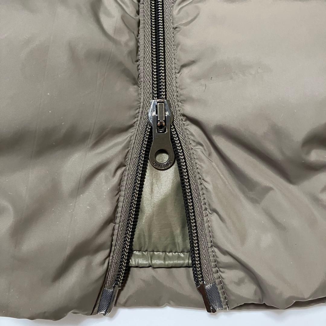 【値下中】DUVETICA　ARWEN　カーキ　ダウンジャケット　38