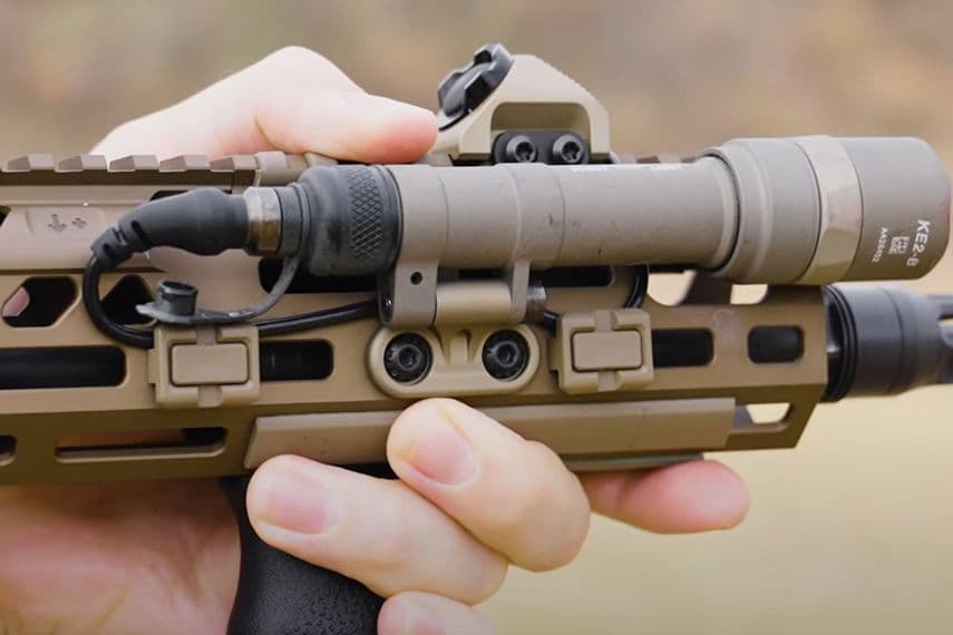 SUREFIRE シュアファイア タイプM300A スカウトライト サバゲー