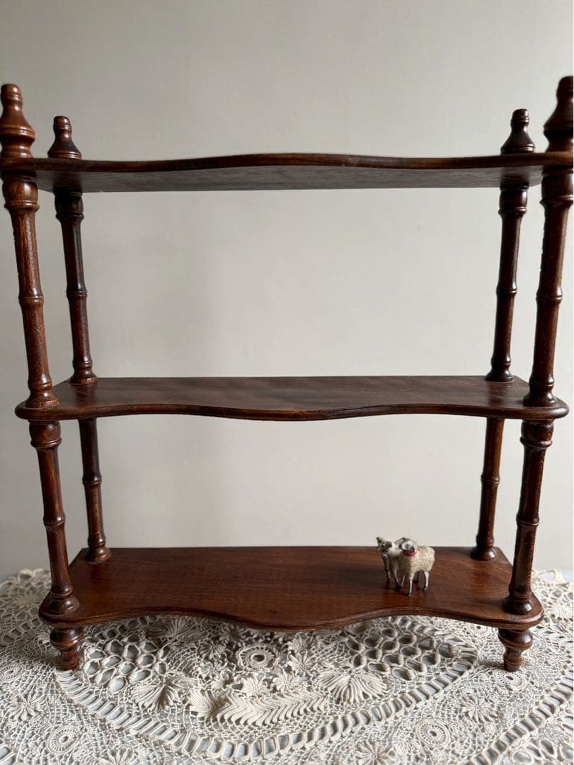 【き53】18 フランスアンティーク　ナポレオンシェルフ