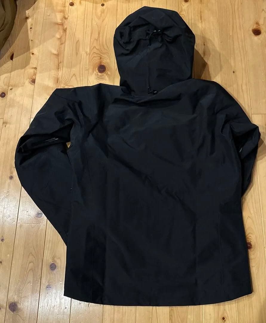 【あんしん鑑定】Arc'teryxアルファSVオルカ