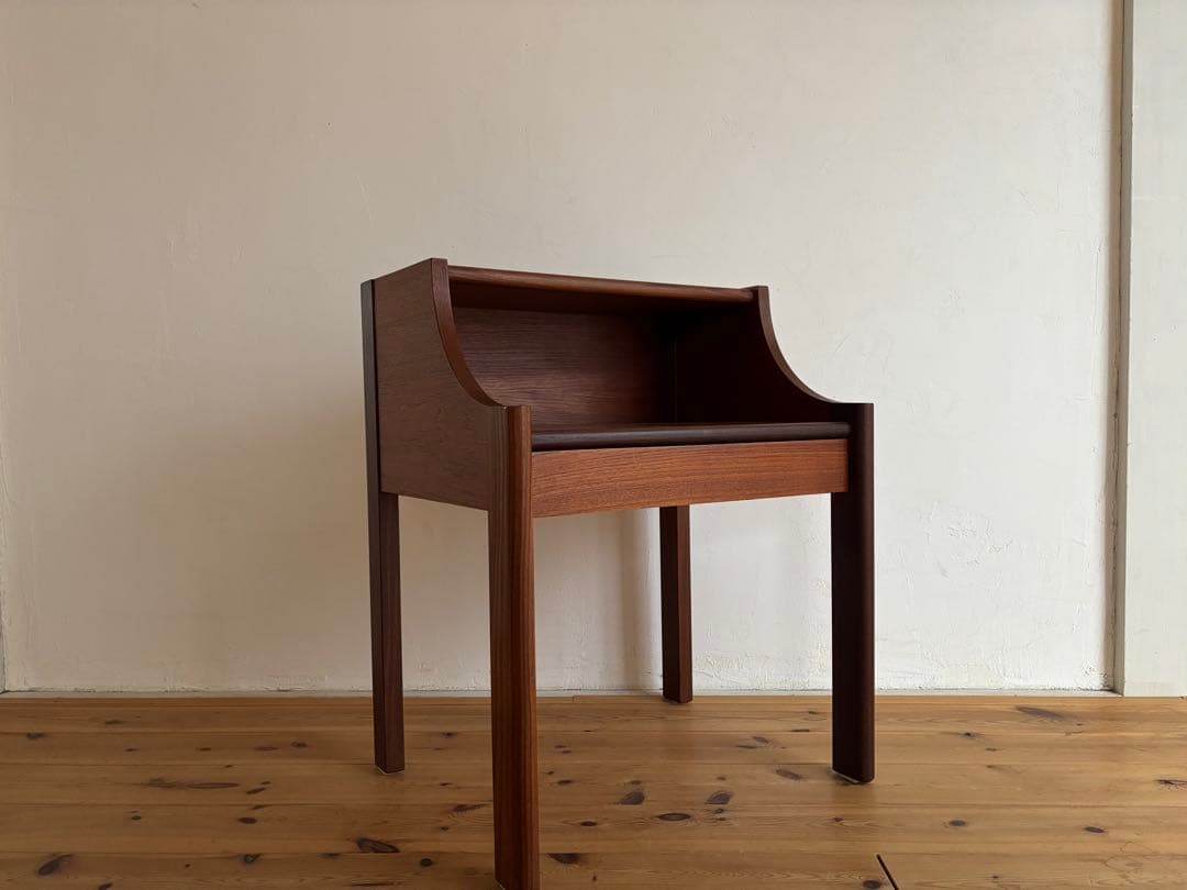 北欧ヴィンテージ　デンマーク　チーク　キャビネット