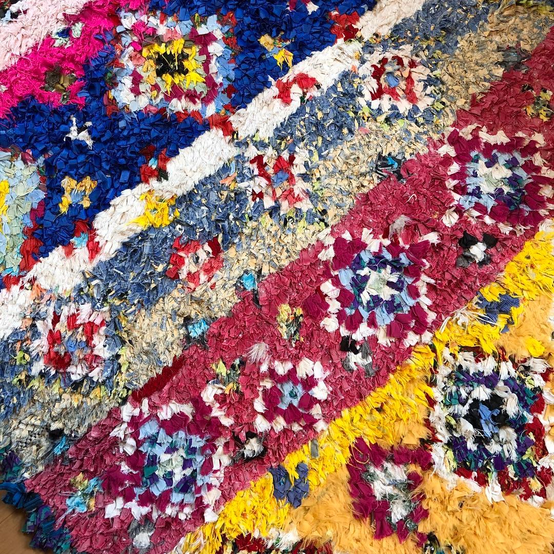 【最終値下げ】モロッコラグ　ボシャルウィット　トライバルラグ　176×135