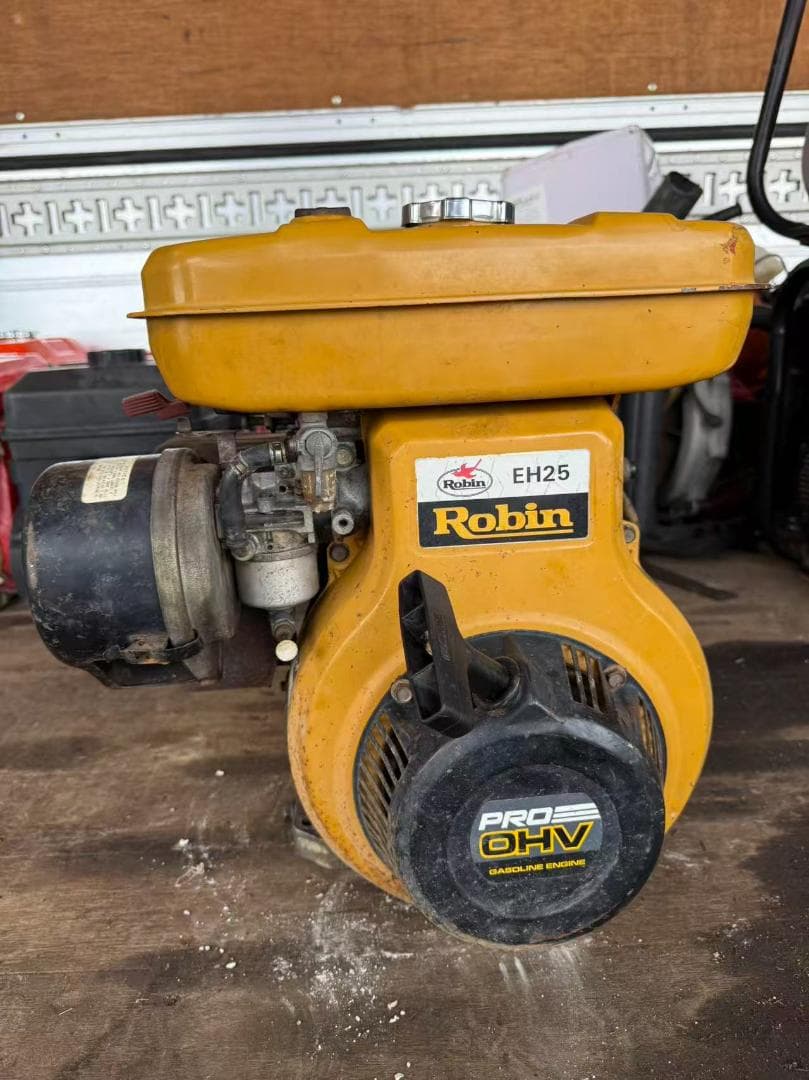 【福岡県みやま市】ガソリンエンジン ロビン EH25B 最大8.5馬力 OHV