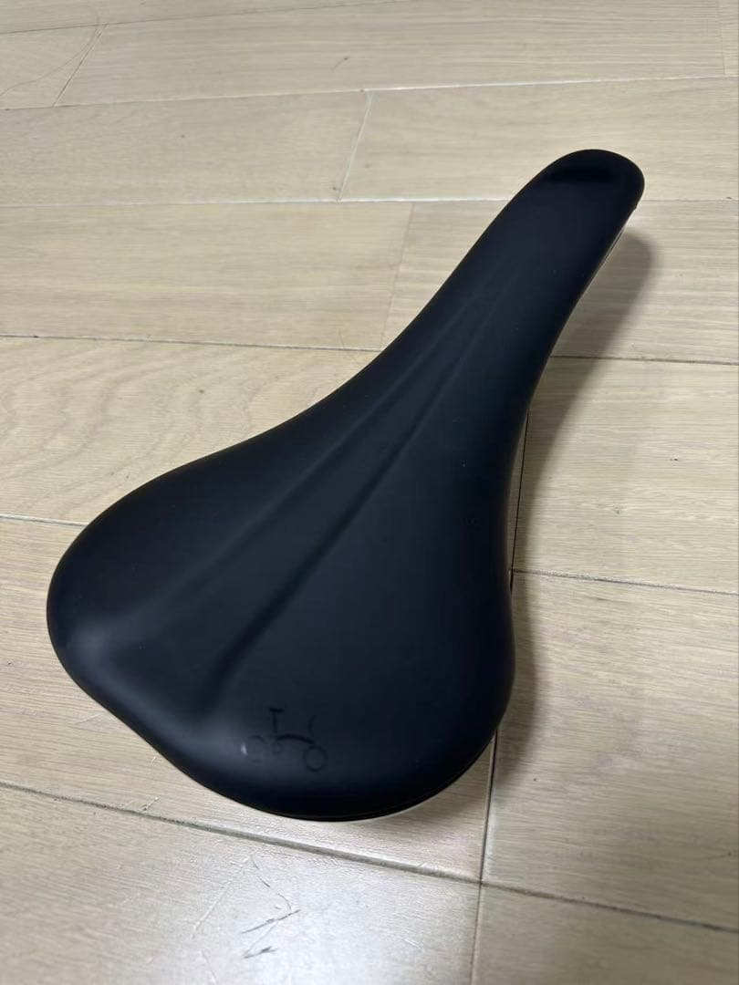 BROMPTON ブロンプトン　Superlight サドル P-Line