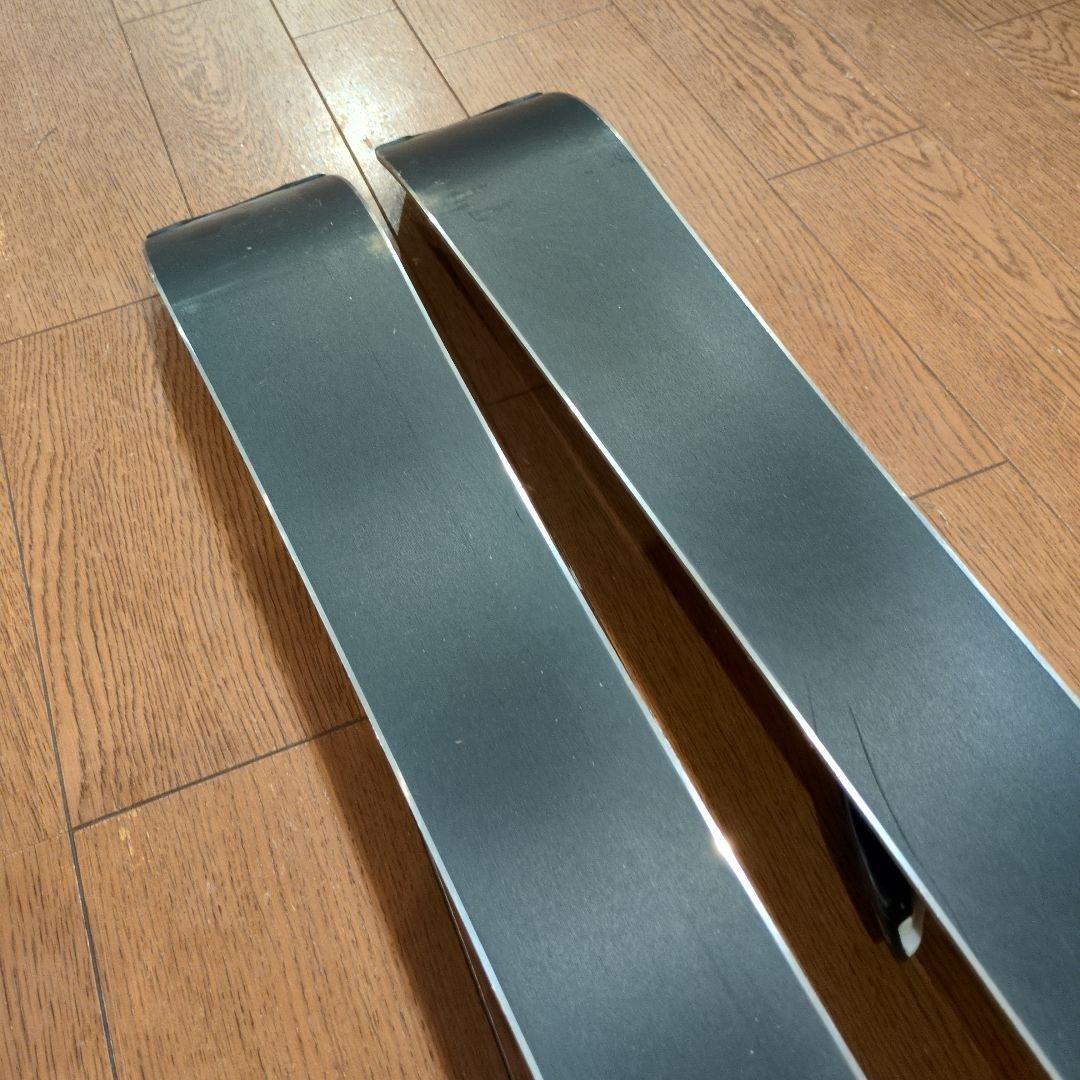 SALOMON SHORT KART 125cm ミッドスキー ②