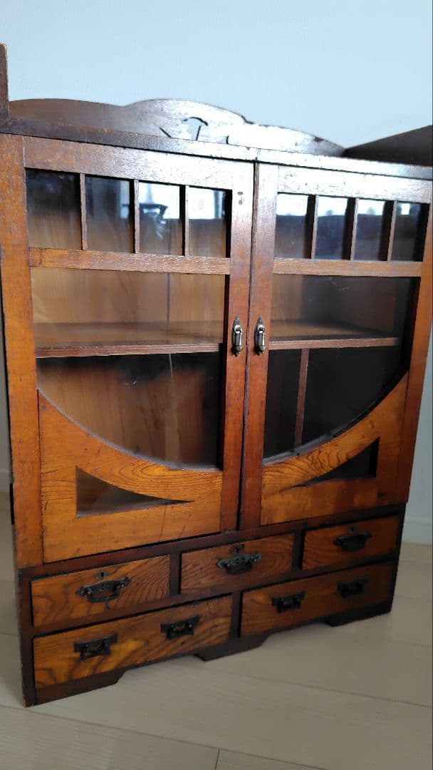 古家具　昭和レトロ　アンティーク 木製ガラス扉収納棚
