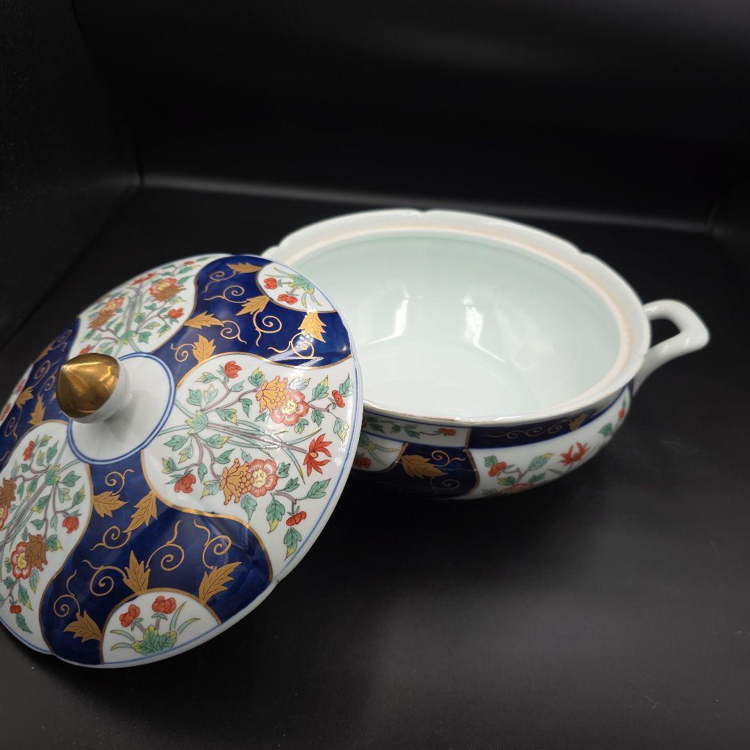 有田焼キャセロール　蓋つき煮物　蒸し物　スープ　青と白の花柄 陶器製　６点、
