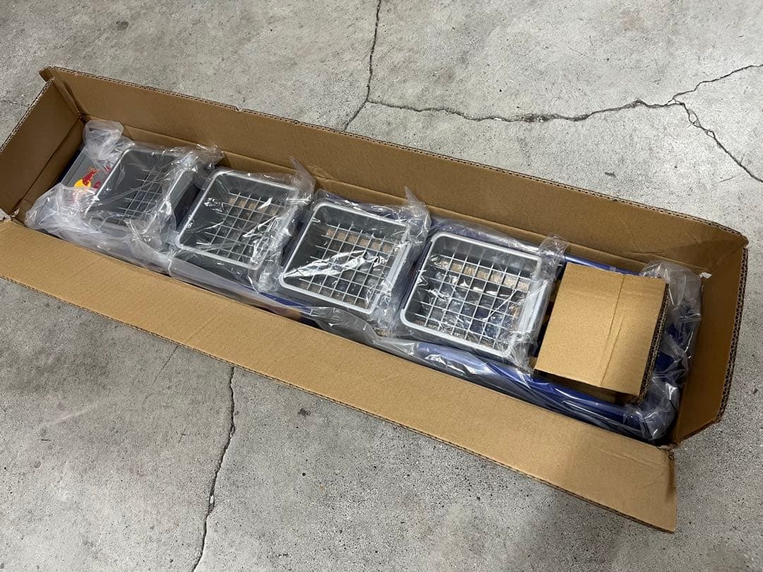 レッドブル飾り棚 什器