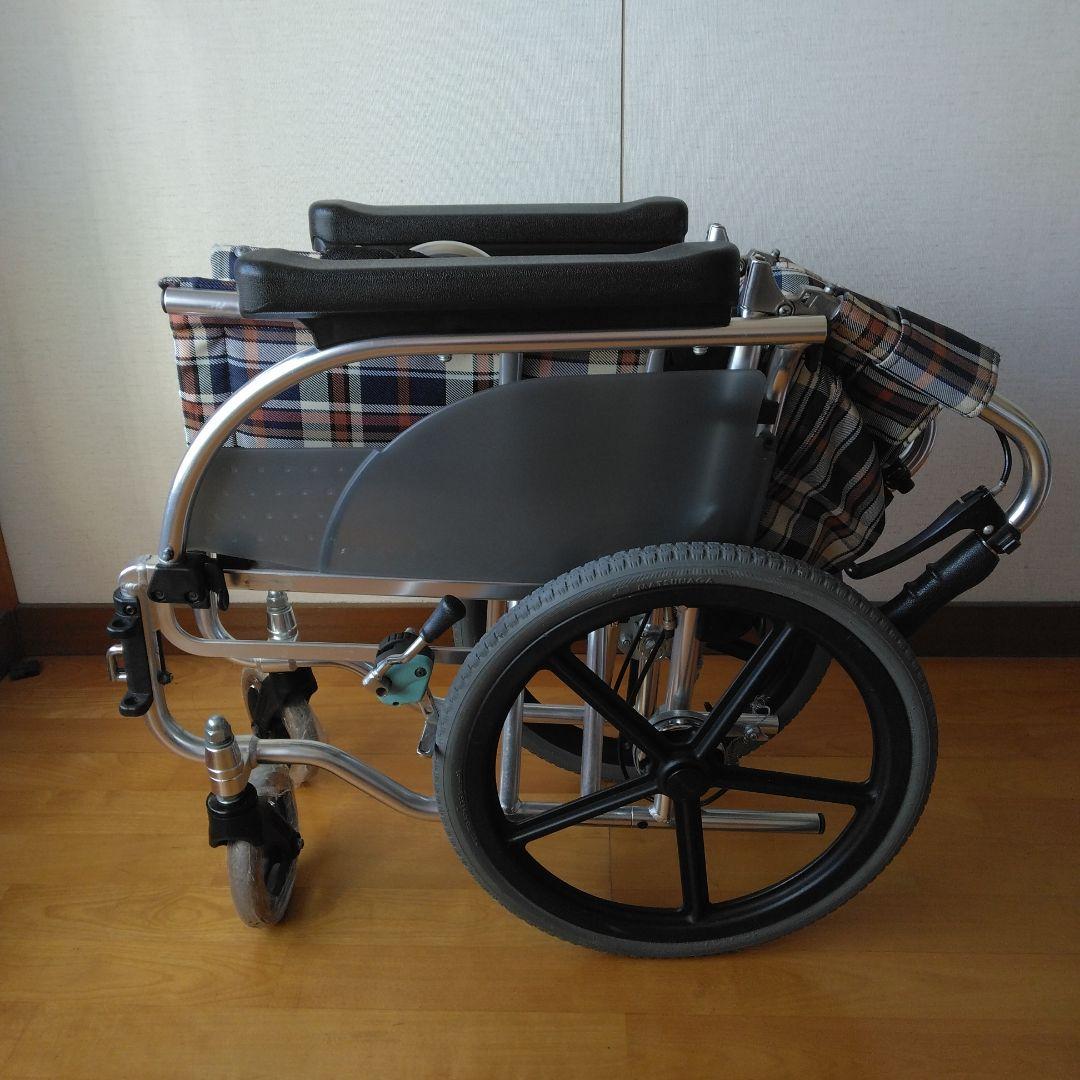 多機能　腰ベルト付き　介助用　車椅子　松永　折り畳み　背折れ