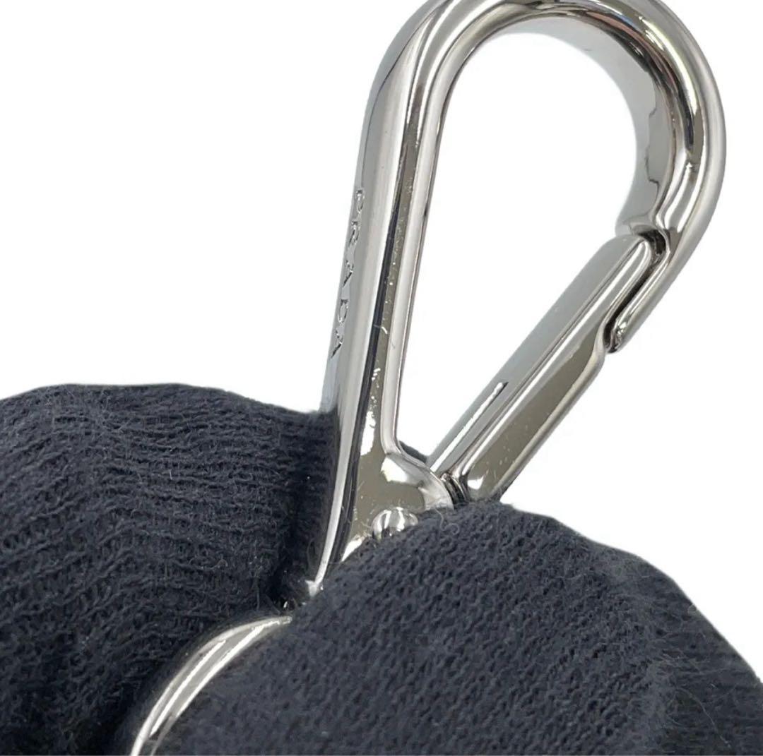 PRADA ロボット型キーホルダー